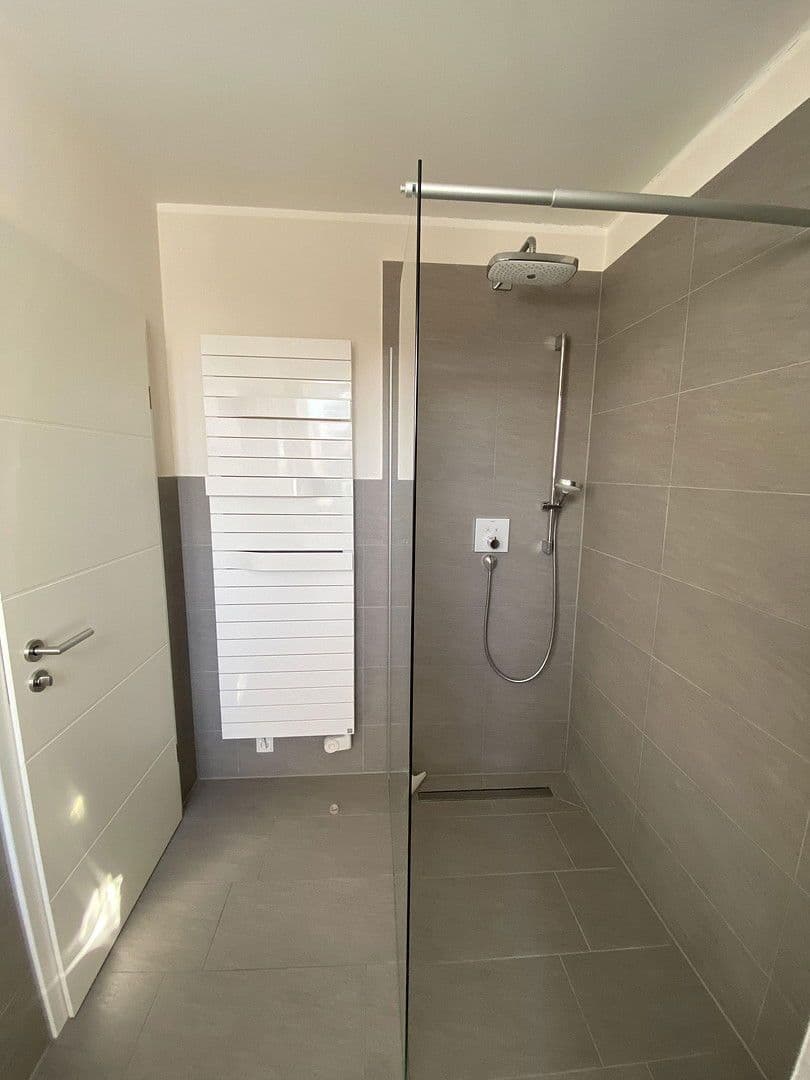 Prodej domu 86 m², pozemek 241 m², Gersdorfer Str. 13a+b, Biendorf, Mecklenburg-Vorpommern Prodej domu 86 m², pozemek 241 m², Gersdorfer Str. 13a+b, Biendorf, Mecklenburg-Vorpommern