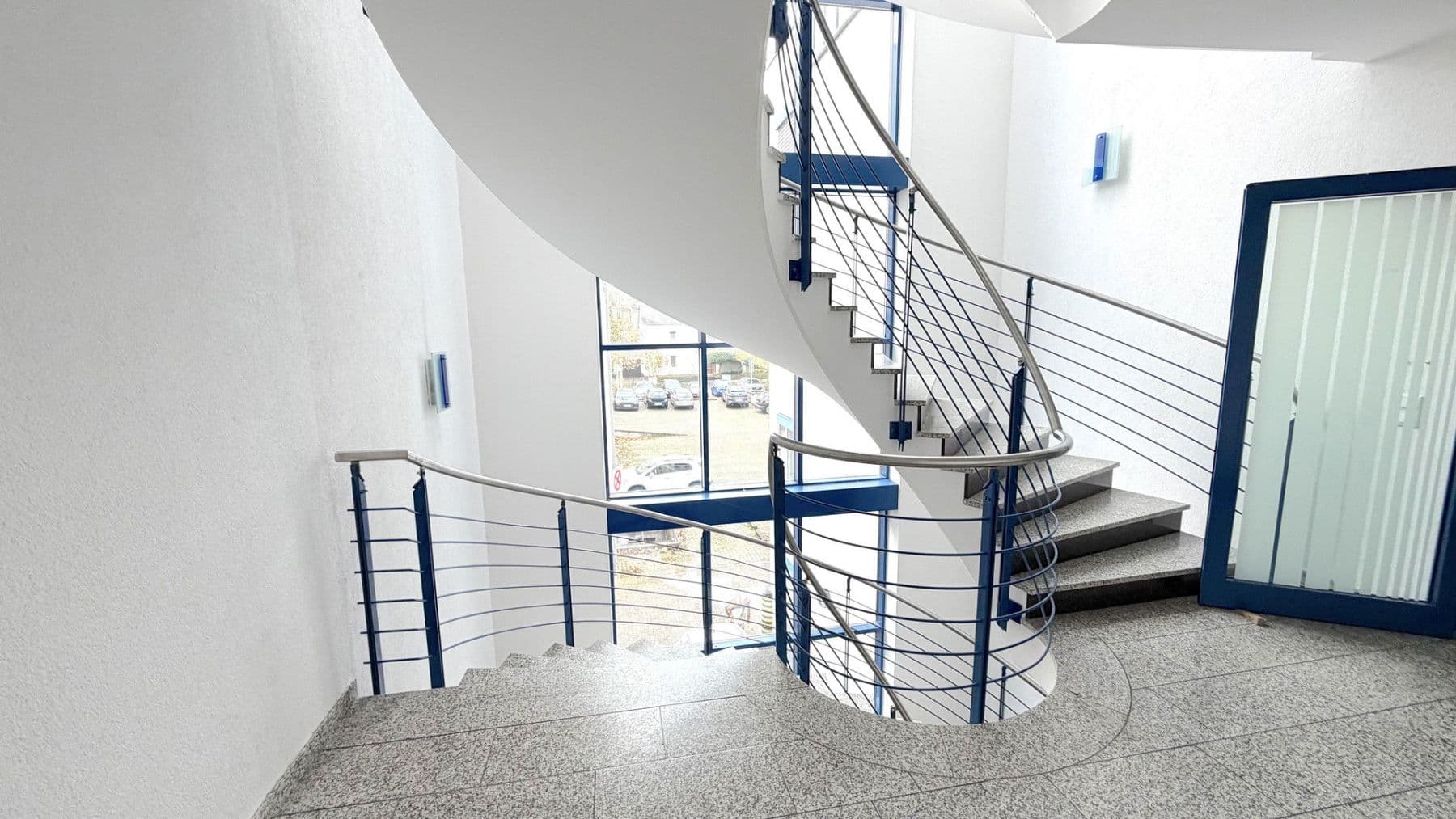 Pronájem kanceláře 2.500 m², Walderdorffstr. 10, Limburg an der Lahn, Hessen Pronájem kanceláře 2.500 m², Walderdorffstr. 10, Limburg an der Lahn, Hessen