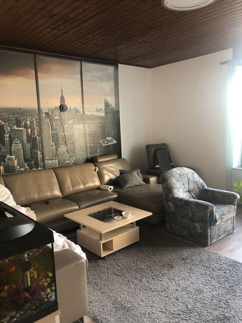 Pronájem bytu 3+1 60 m², Hauptstraße 8, Kammerforst, Porýní-Falc Pronájem bytu 3+1 60 m², Hauptstraße 8, Kammerforst, Porýní-Falc