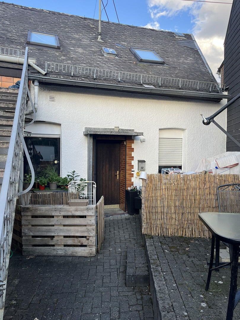 Pronájem bytu 3+1 60 m², Hauptstraße 8, Kammerforst, Porýní-Falc Pronájem bytu 3+1 60 m², Hauptstraße 8, Kammerforst, Porýní-Falc