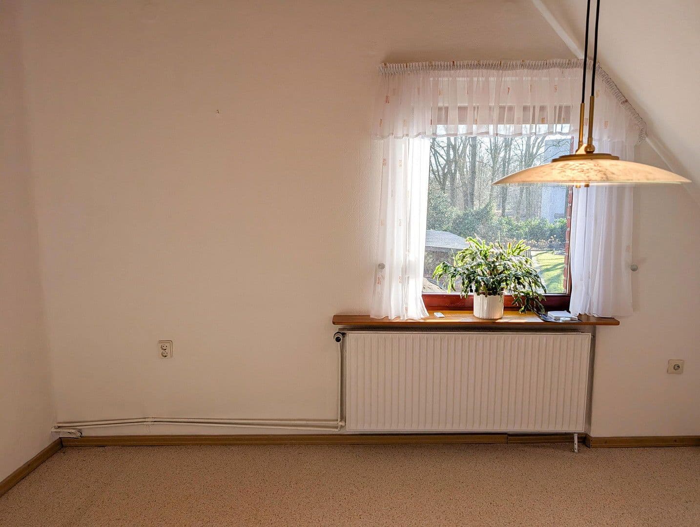 Prodej domu 128 m², pozemek 1.213 m², Bremen, Bremen Prodej domu 128 m², pozemek 1.213 m², Bremen, Bremen