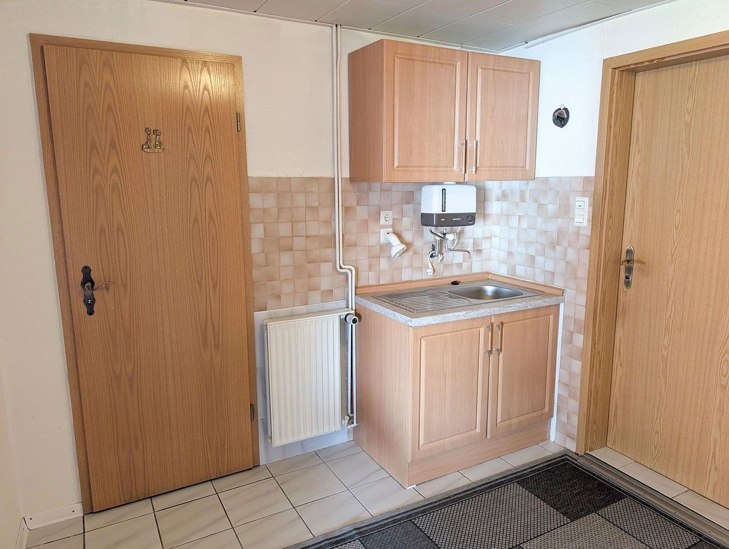 Prodej domu 128 m², pozemek 1.213 m², Bremen, Bremen Prodej domu 128 m², pozemek 1.213 m², Bremen, Bremen