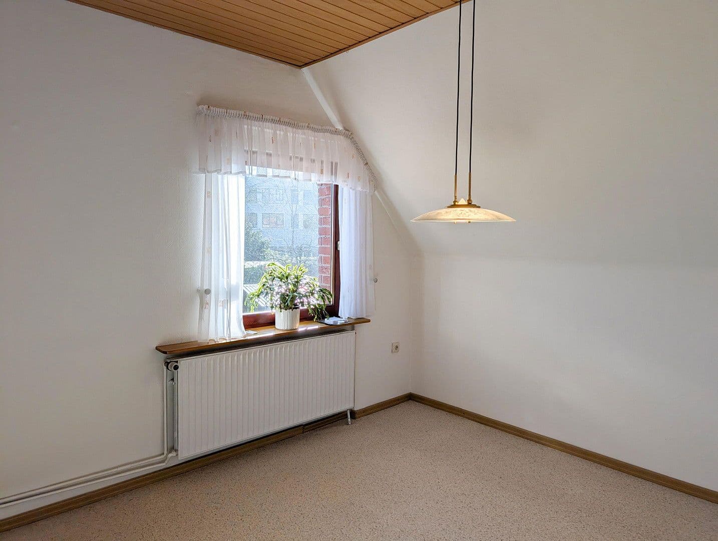 Prodej domu 128 m², pozemek 1.213 m², Bremen, Bremen Prodej domu 128 m², pozemek 1.213 m², Bremen, Bremen