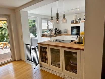 Prodej domu 155 m², pozemek 884 m², Bremen, Bremen Prodej domu 155 m², pozemek 884 m², Bremen, Bremen