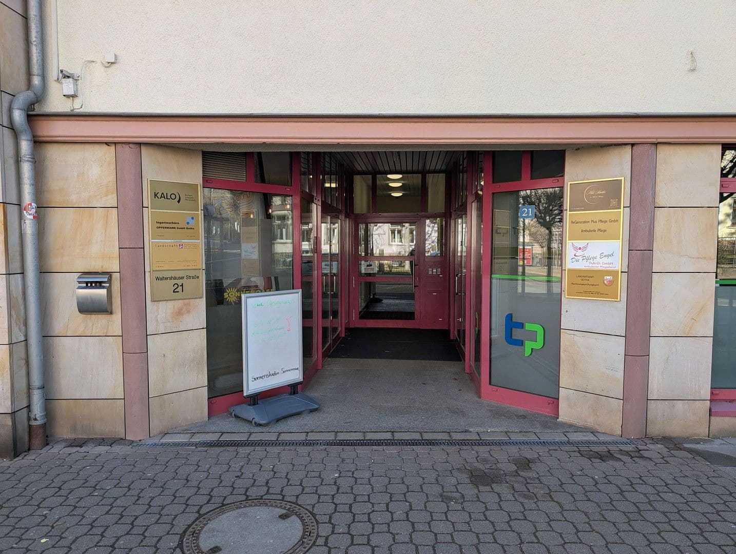 Pronájem kanceláře 116 m², Waltershäuser Straße 21, Gotha, Durynsko Pronájem kanceláře 116 m², Waltershäuser Straße 21, Gotha, Durynsko