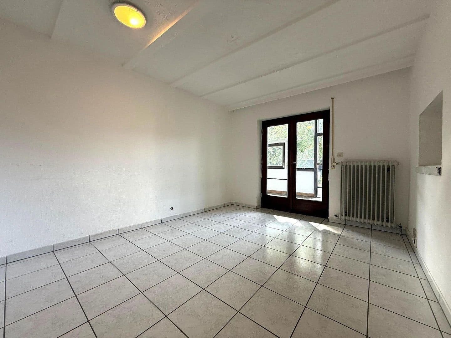 Pronájem domu 220 m², pozemek 857 m², Am Giesenbach 14, Lahr/Schwarzwald, Bádensko-Württembersko Pronájem domu 220 m², pozemek 857 m², Am Giesenbach 14, Lahr/Schwarzwald, Bádensko-Württembersko