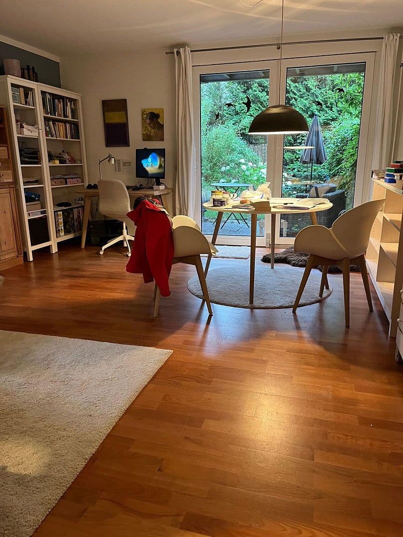 Pronájem bytu 2+1 56 m², Tinsdaler Kirchenweg 241a, Hamburg, Hamburg Pronájem bytu 2+1 56 m², Tinsdaler Kirchenweg 241a, Hamburg, Hamburg