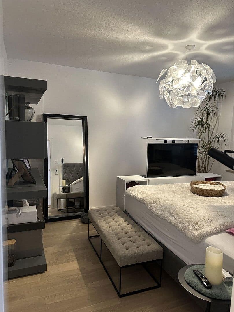 Pronájem bytu 3+1 112 m², München, Bavorsko Pronájem bytu 3+1 112 m², München, Bavorsko