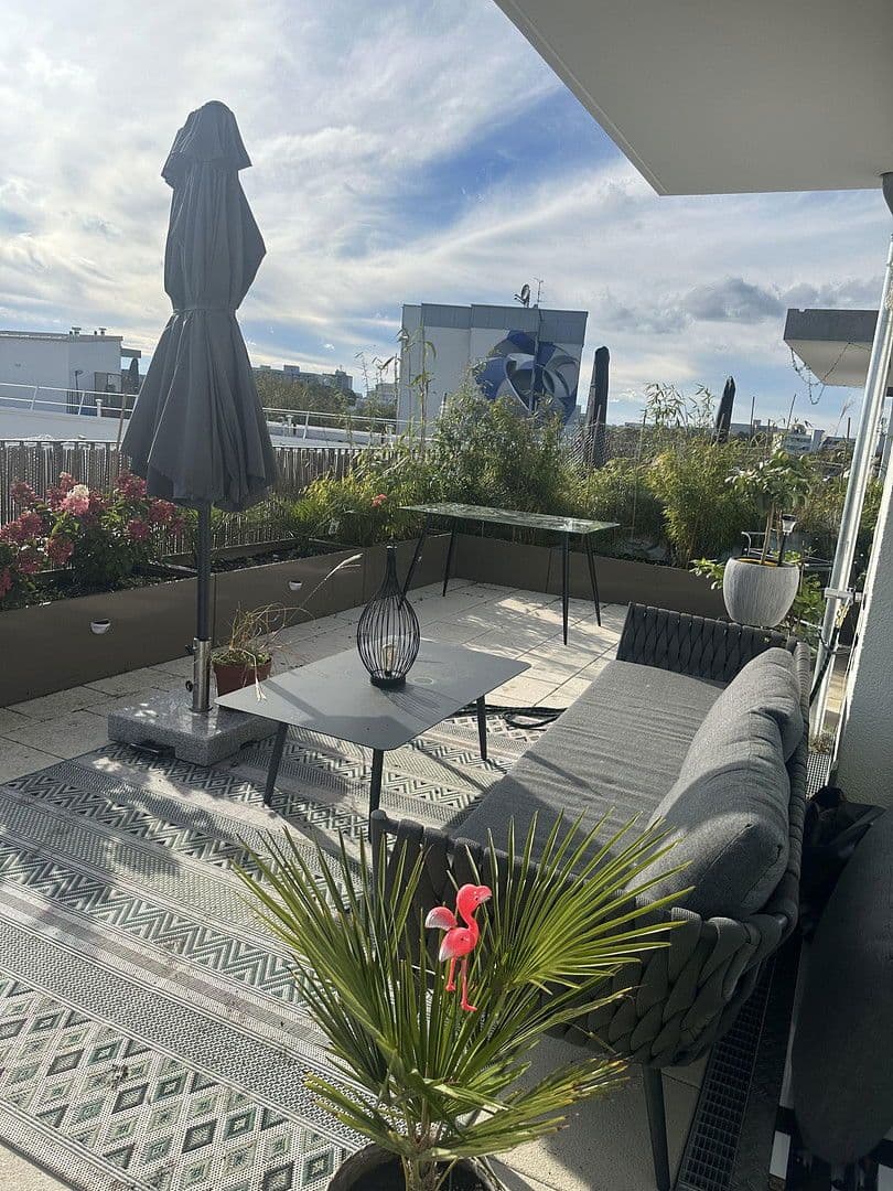 Pronájem bytu 3+1 112 m², München, Bavorsko Pronájem bytu 3+1 112 m², München, Bavorsko