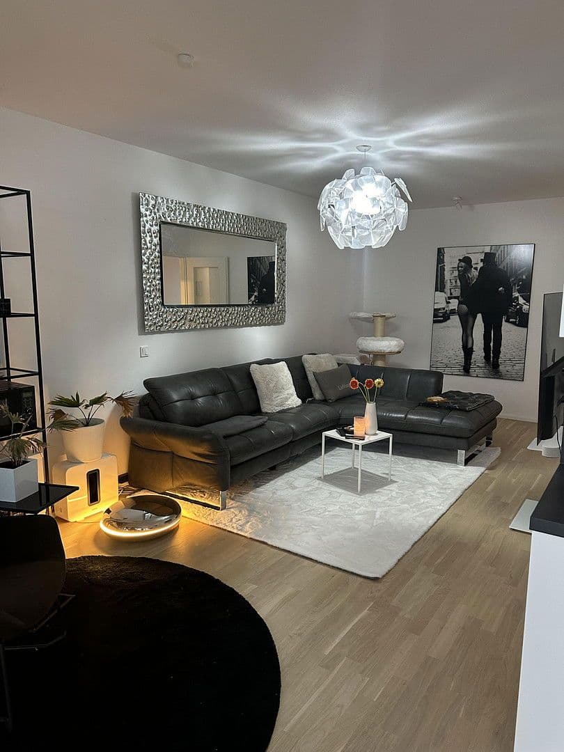 Pronájem bytu 3+1 112 m², München, Bavorsko Pronájem bytu 3+1 112 m², München, Bavorsko