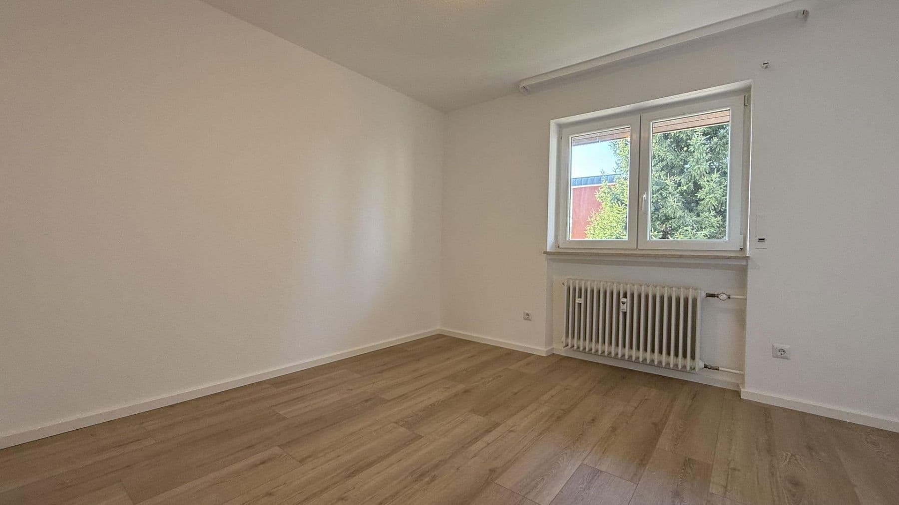 Prodej bytu 4+1 105 m², Baden-Baden, Bádensko-Württembersko Prodej bytu 4+1 105 m², Baden-Baden, Bádensko-Württembersko