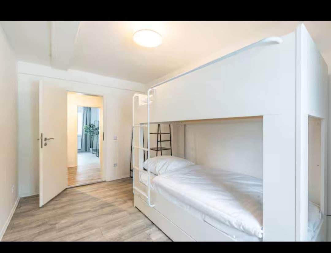 Prodej domu 370 m², pozemek 800 m², Braunlage, Dolní Sasko Prodej domu 370 m², pozemek 800 m², Braunlage, Dolní Sasko