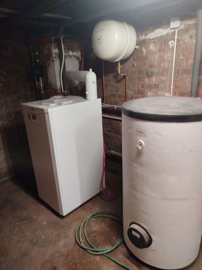 Prodej domu 370 m², pozemek 800 m², Braunlage, Dolní Sasko Prodej domu 370 m², pozemek 800 m², Braunlage, Dolní Sasko