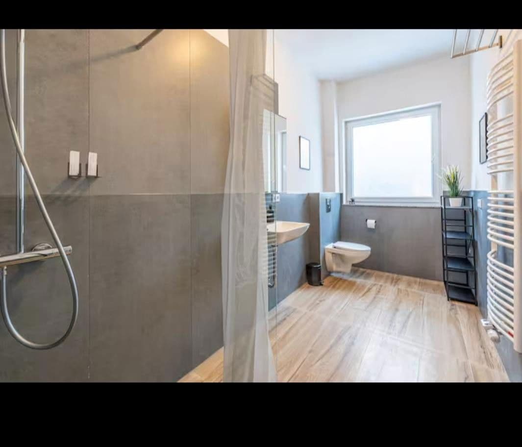 Prodej domu 370 m², pozemek 800 m², Braunlage, Dolní Sasko Prodej domu 370 m², pozemek 800 m², Braunlage, Dolní Sasko