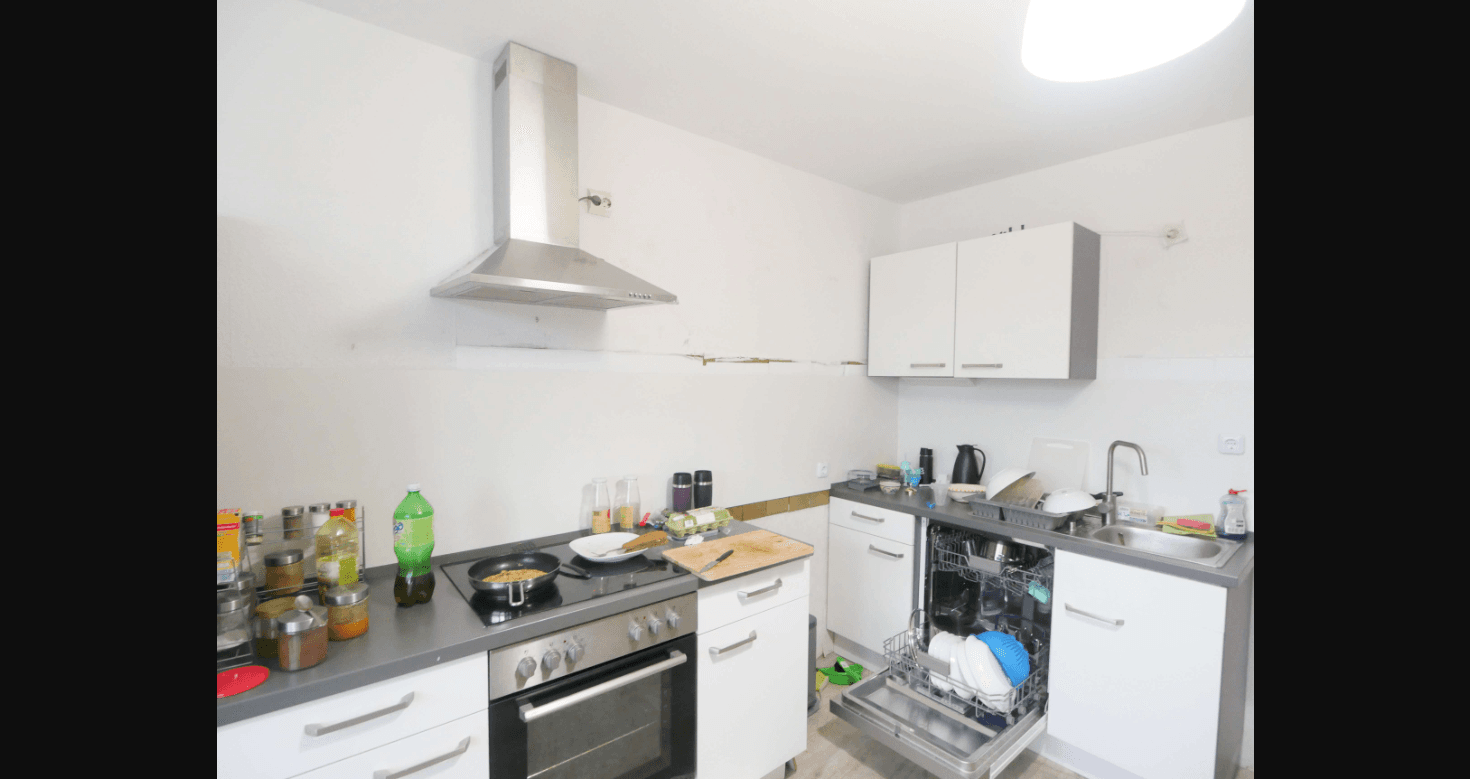 Pronájem bytu 3+1 81 m², Marienburger Straße 8, Cáchy, Severní Porýní-Vestfálsko Pronájem bytu 3+1 81 m², Marienburger Straße 8, Cáchy, Severní Porýní-Vestfálsko