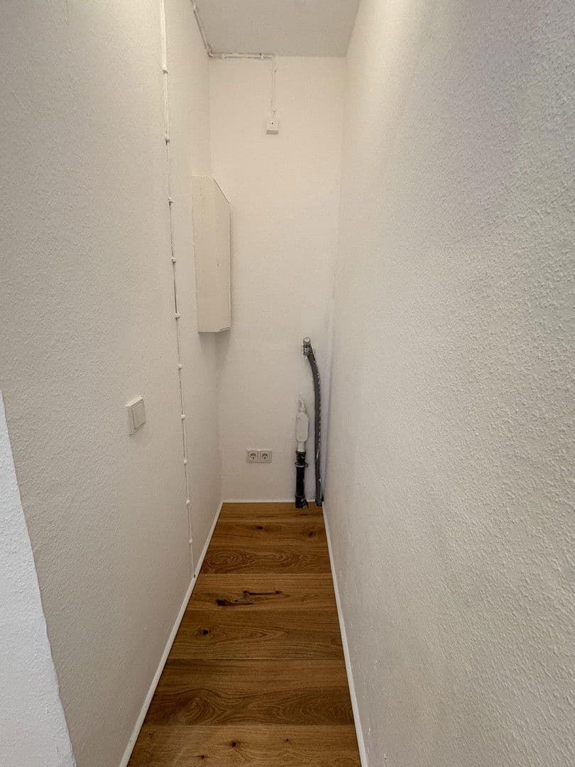 Prodej bytu 3+1 80 m², Köln, Severní Porýní-Vestfálsko Prodej bytu 3+1 80 m², Köln, Severní Porýní-Vestfálsko