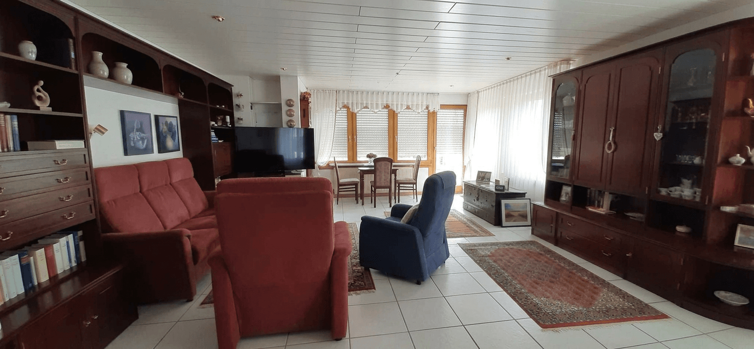 Prodej bytu 4+1 143 m², Aidlingen, Bádensko-Württembersko Prodej bytu 4+1 143 m², Aidlingen, Bádensko-Württembersko