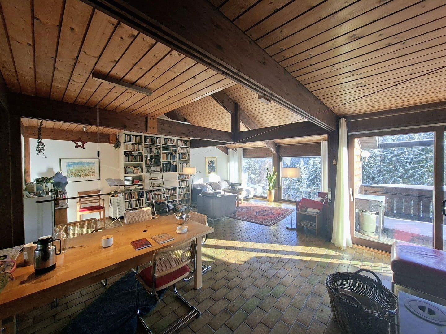 Prodej domu 240 m², pozemek 1.525 m², Furtwangen im Schwarzwald, Bádensko-Württembersko Prodej domu 240 m², pozemek 1.525 m², Furtwangen im Schwarzwald, Bádensko-Württembersko