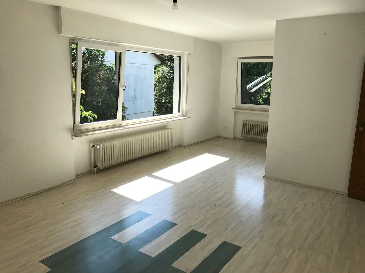 Prodej domu 380 m², pozemek 880 m², Hagen-Dahl, Severní Porýní-Vestfálsko Prodej domu 380 m², pozemek 880 m², Hagen-Dahl, Severní Porýní-Vestfálsko