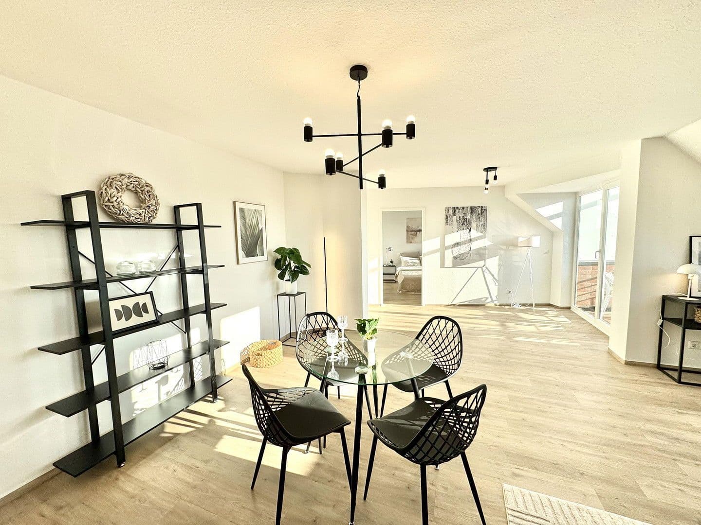 Prodej bytu 3+1 81 m², Schwerin, Mecklenburg-Vorpommern Prodej bytu 3+1 81 m², Schwerin, Mecklenburg-Vorpommern