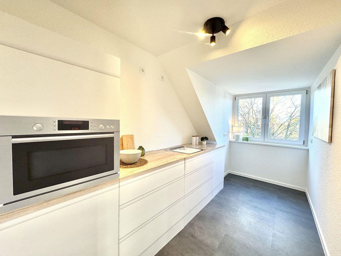 Prodej bytu 3+1 81 m², Schwerin, Mecklenburg-Vorpommern Prodej bytu 3+1 81 m², Schwerin, Mecklenburg-Vorpommern