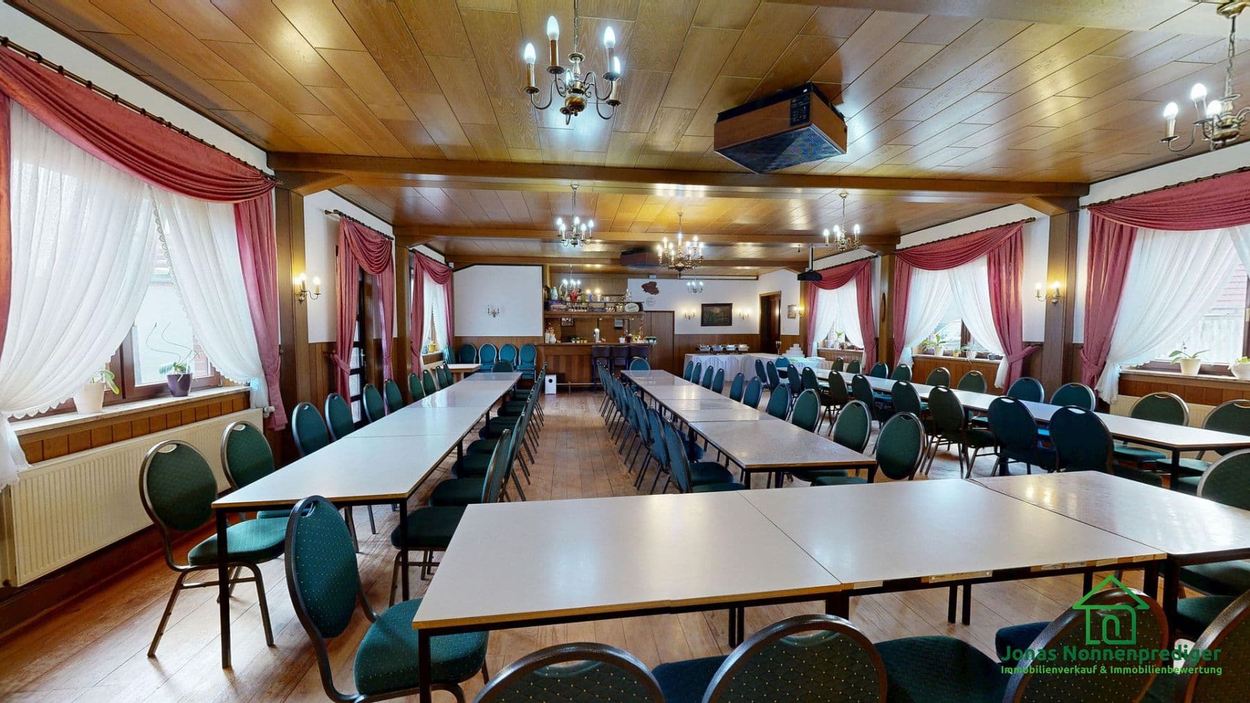 Prodej domu 446 m², pozemek 8.068 m², Am Krullengraben 1, Ludwigslust, Mecklenburg-Vorpommern Prodej domu 446 m², pozemek 8.068 m², Am Krullengraben 1, Ludwigslust, Mecklenburg-Vorpommern