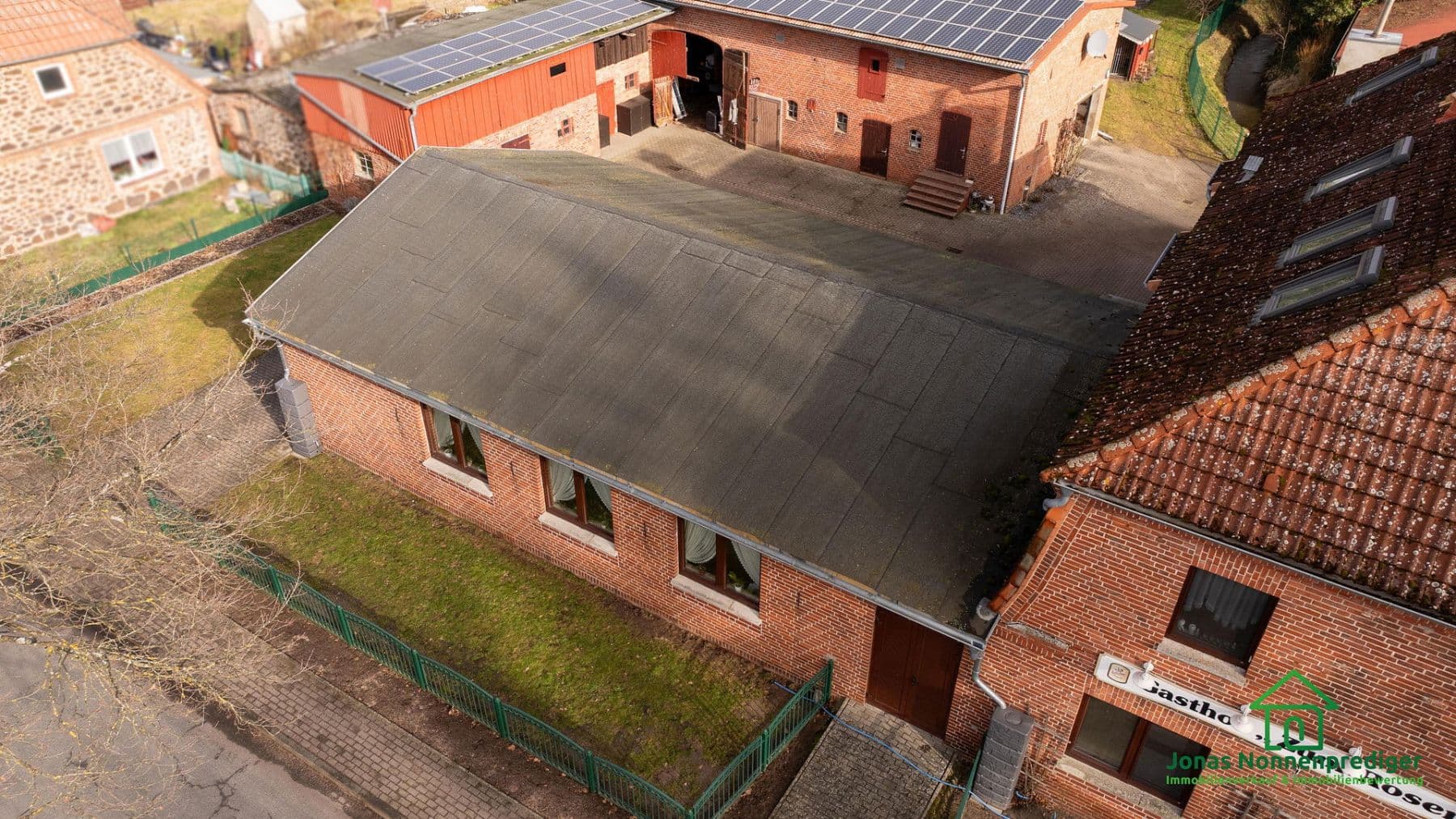 Prodej domu 446 m², pozemek 8.068 m², Am Krullengraben 1, Ludwigslust, Mecklenburg-Vorpommern Prodej domu 446 m², pozemek 8.068 m², Am Krullengraben 1, Ludwigslust, Mecklenburg-Vorpommern