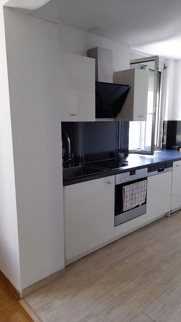 Prodej bytu 3+kk 97 m², Cosimastr. 119., München, Bavorsko Prodej bytu 3+kk 97 m², Cosimastr. 119., München, Bavorsko