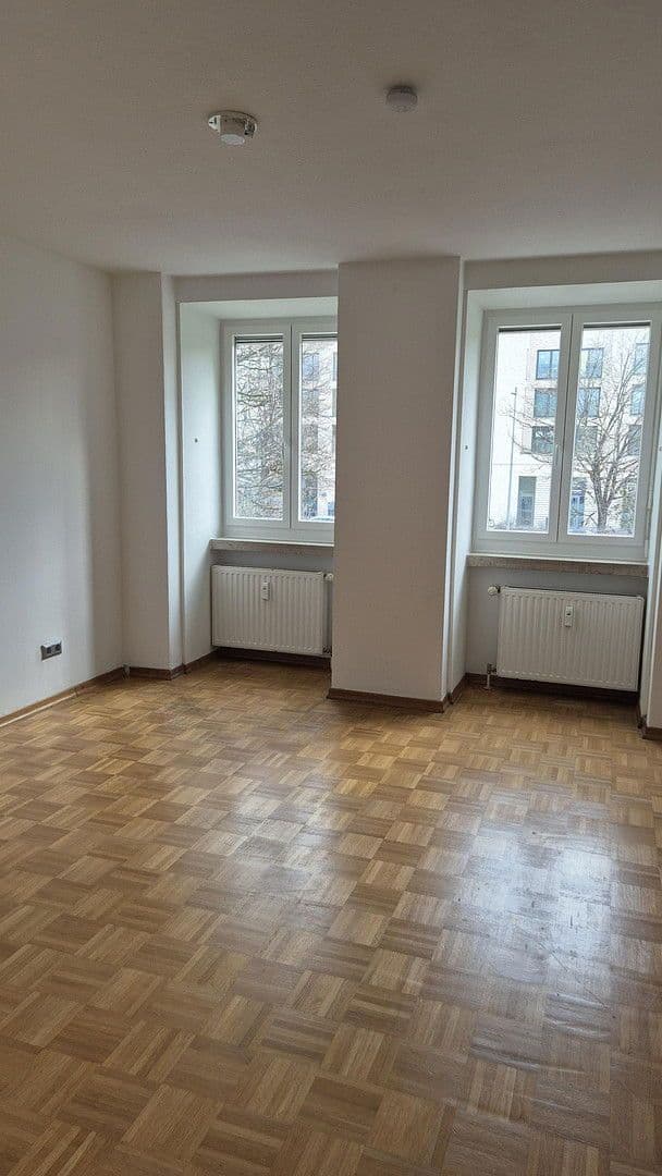 Prodej bytu 3+kk 97 m², Cosimastr. 119., München, Bavorsko Prodej bytu 3+kk 97 m², Cosimastr. 119., München, Bavorsko
