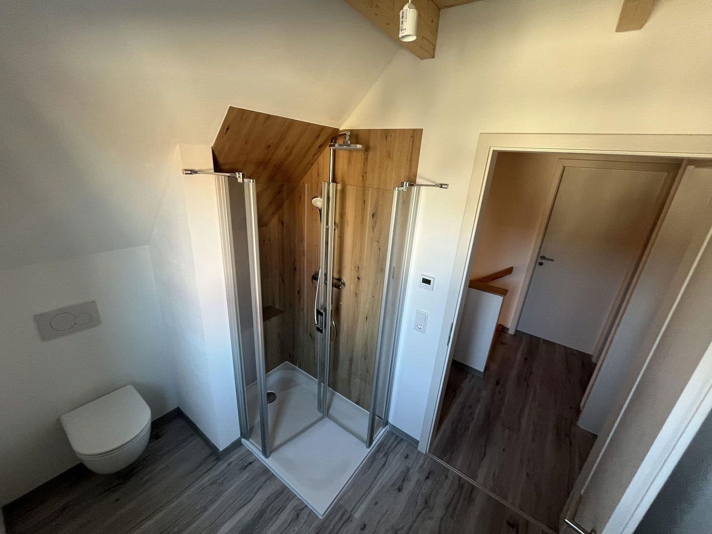 Pronájem domu 87 m², pozemek 250 m², Obere Straße 24, Breuna, Hessen Pronájem domu 87 m², pozemek 250 m², Obere Straße 24, Breuna, Hessen