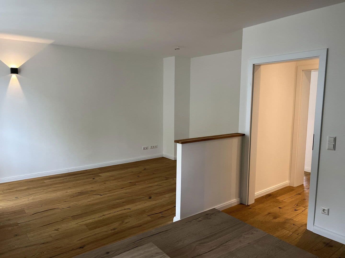 Pronájem bytu 3+1 66 m², Werderstr. 16, Hannover, Dolní Sasko Pronájem bytu 3+1 66 m², Werderstr. 16, Hannover, Dolní Sasko