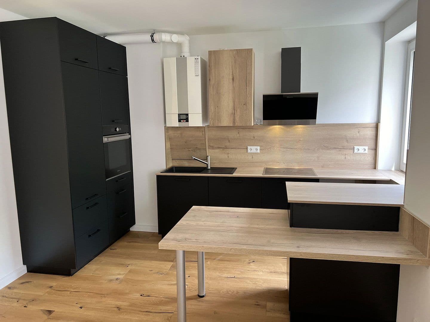 Pronájem bytu 3+1 66 m², Werderstr. 16, Hannover, Dolní Sasko Pronájem bytu 3+1 66 m², Werderstr. 16, Hannover, Dolní Sasko