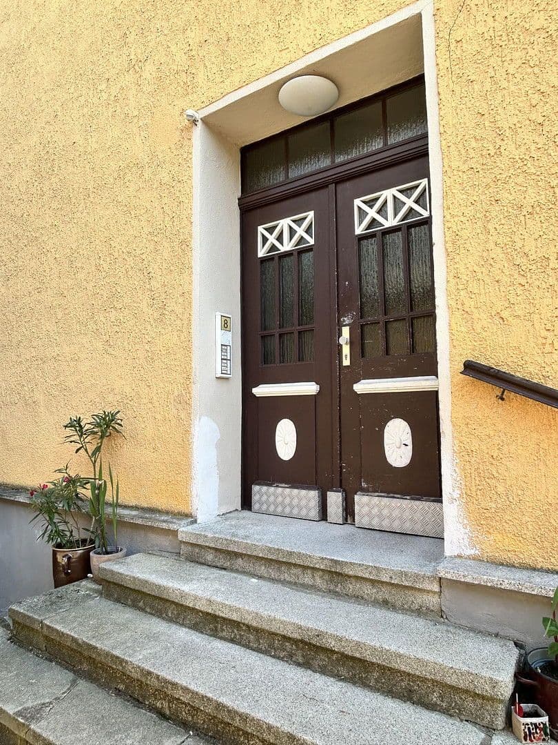 Pronájem bytu 4+1 95 m², Ernst-Kohl-Straße 8, Weimar, Durynsko Pronájem bytu 4+1 95 m², Ernst-Kohl-Straße 8, Weimar, Durynsko