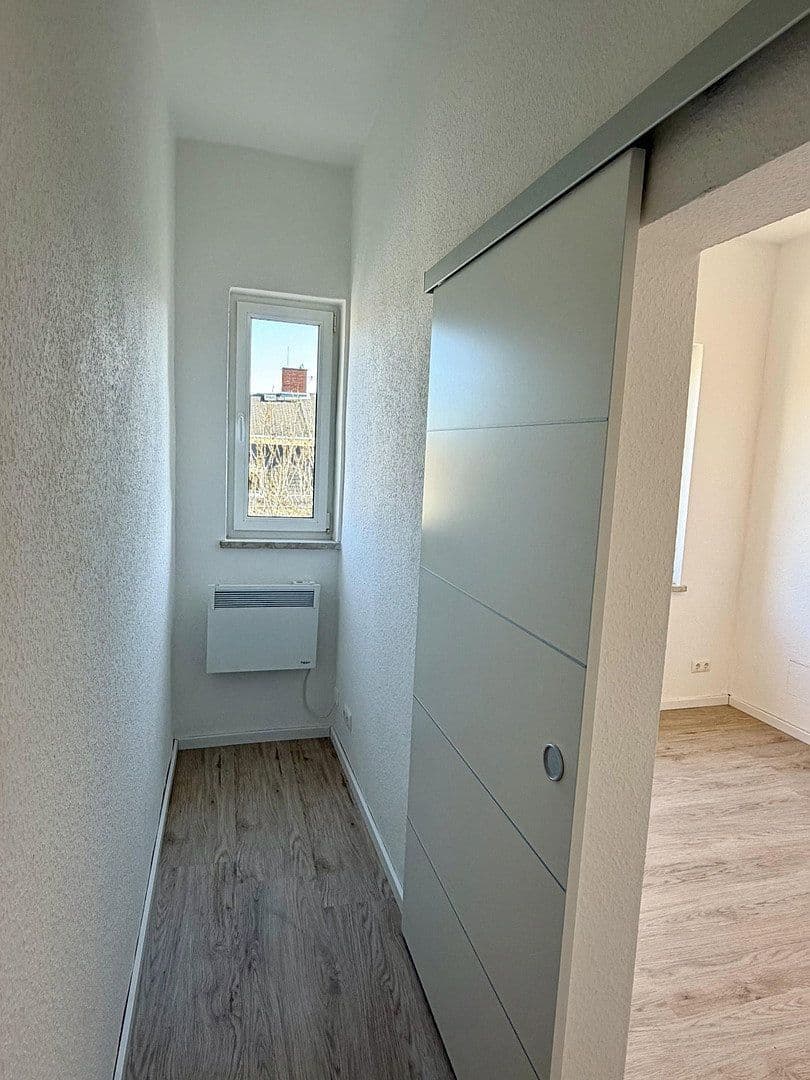 Pronájem bytu 4+1 95 m², Ernst-Kohl-Straße 8, Weimar, Durynsko Pronájem bytu 4+1 95 m², Ernst-Kohl-Straße 8, Weimar, Durynsko