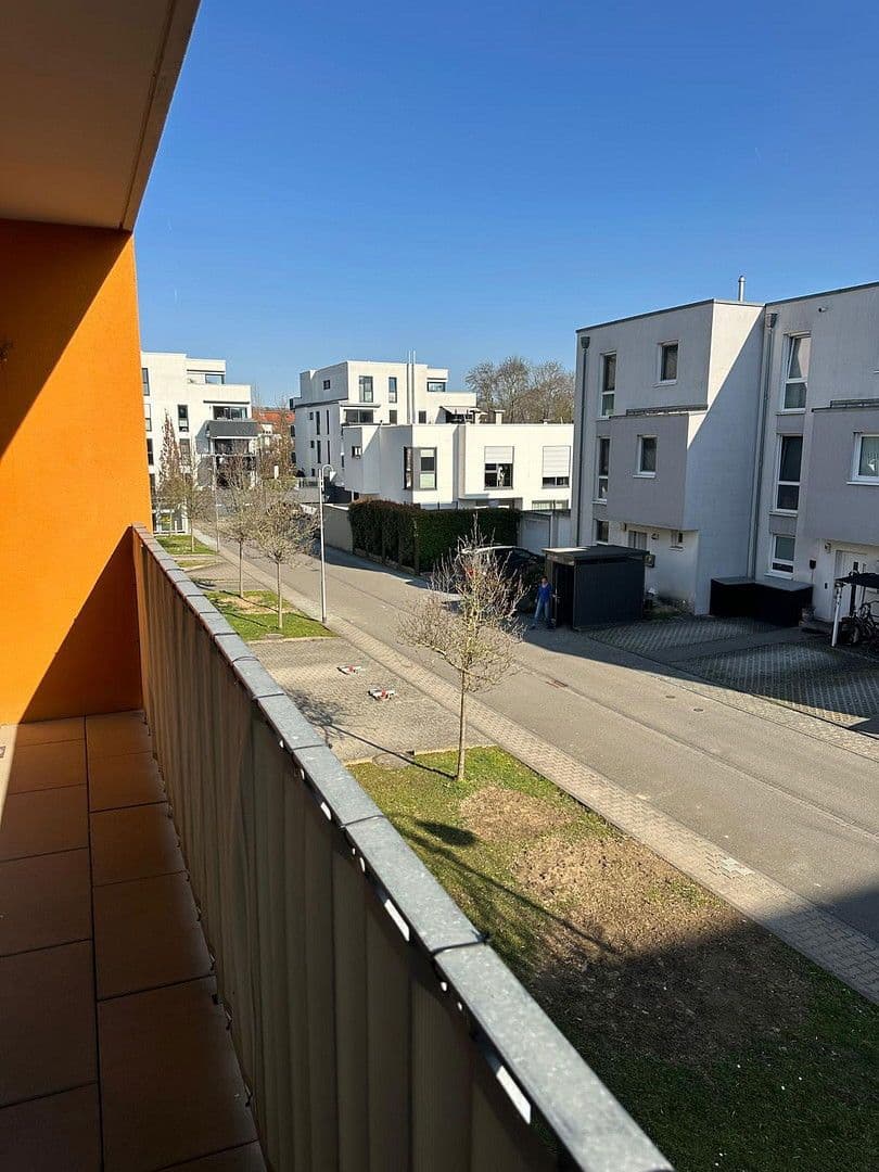 Pronájem bytu 2+kk 80 m², Hattersheim am Main, Hessen Pronájem bytu 2+kk 80 m², Hattersheim am Main, Hessen