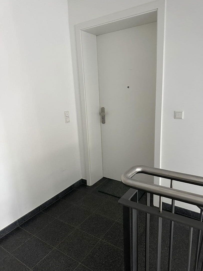 Pronájem bytu 2+kk 80 m², Hattersheim am Main, Hessen Pronájem bytu 2+kk 80 m², Hattersheim am Main, Hessen
