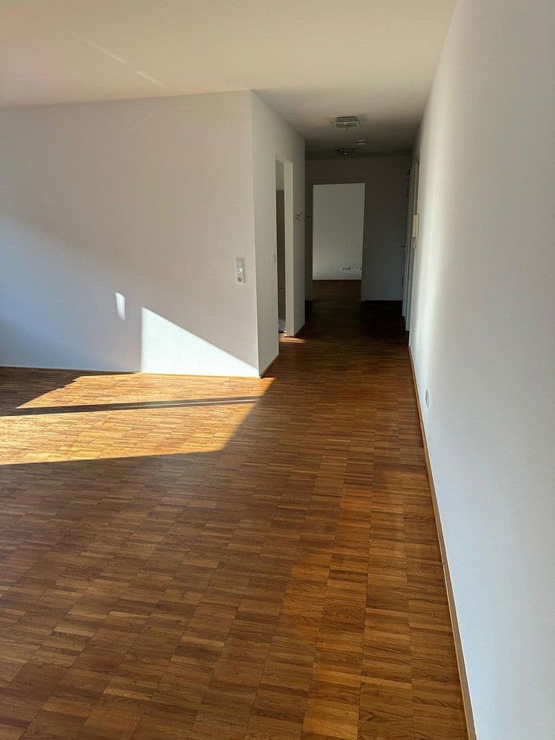 Pronájem bytu 2+kk 80 m², Hattersheim am Main, Hessen Pronájem bytu 2+kk 80 m², Hattersheim am Main, Hessen