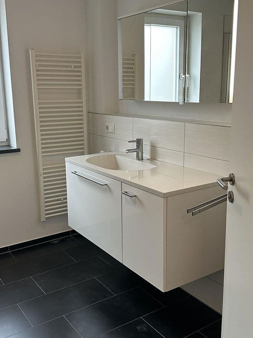 Pronájem bytu 2+kk 80 m², Hattersheim am Main, Hessen Pronájem bytu 2+kk 80 m², Hattersheim am Main, Hessen