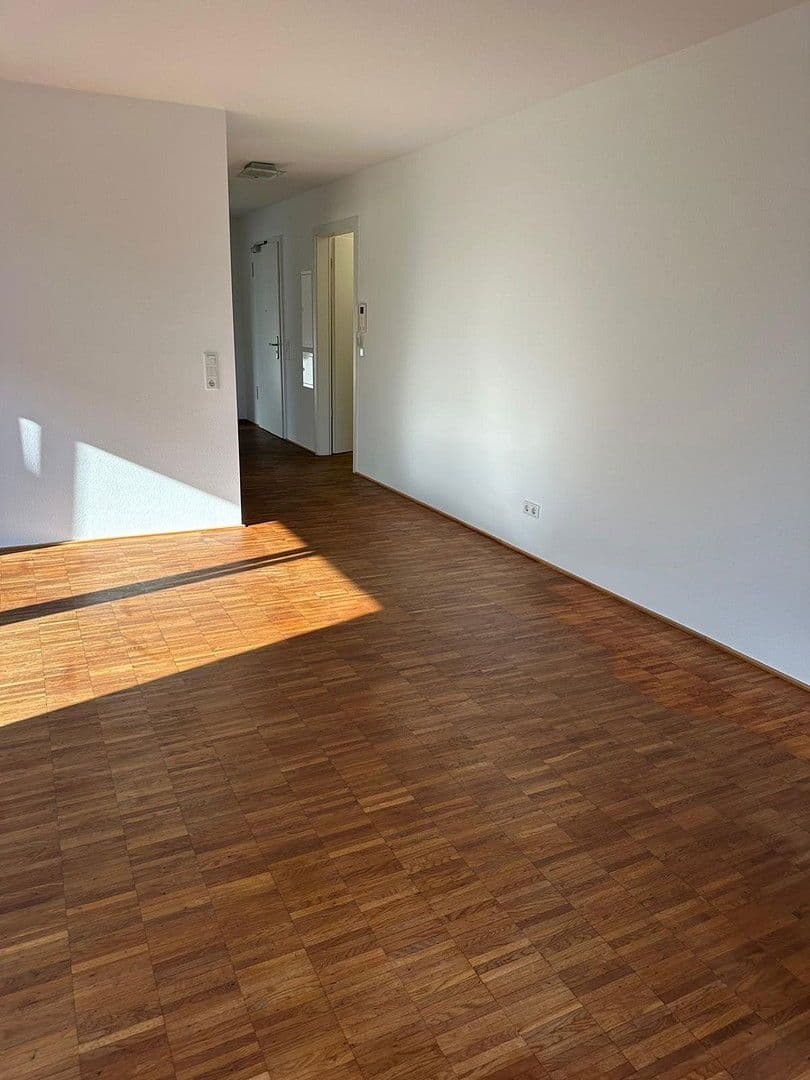 Pronájem bytu 2+kk 80 m², Hattersheim am Main, Hessen Pronájem bytu 2+kk 80 m², Hattersheim am Main, Hessen