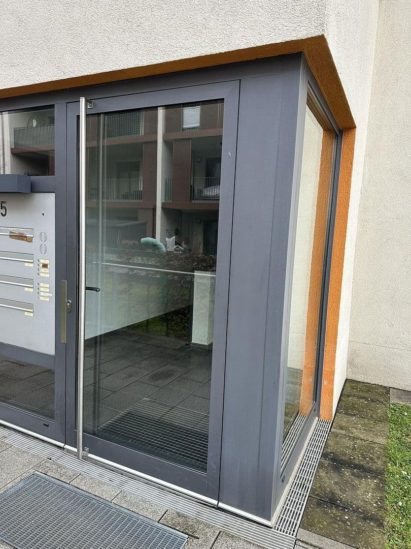 Pronájem bytu 2+kk 80 m², Hattersheim am Main, Hessen Pronájem bytu 2+kk 80 m², Hattersheim am Main, Hessen