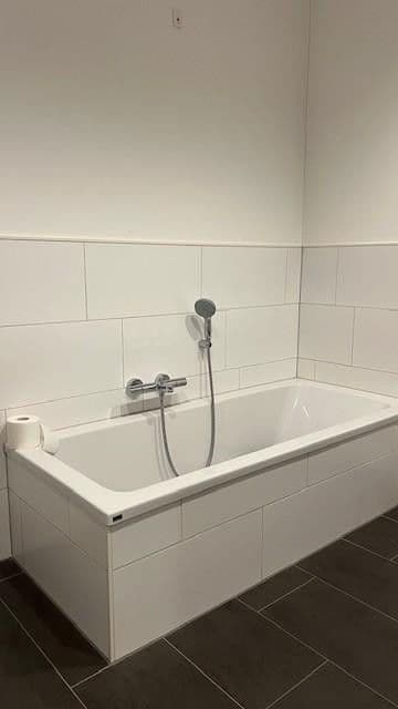 Pronájem bytu 2+1 74 m², Rückertstraße 2, Hannover, Dolní Sasko Pronájem bytu 2+1 74 m², Rückertstraße 2, Hannover, Dolní Sasko