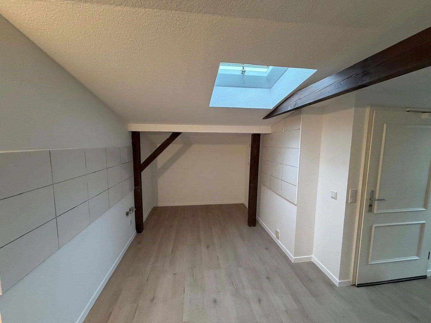 Pronájem bytu 3+1 85 m², Schneiderstraße 21, Eberswalde, Braniborsko Pronájem bytu 3+1 85 m², Schneiderstraße 21, Eberswalde, Braniborsko