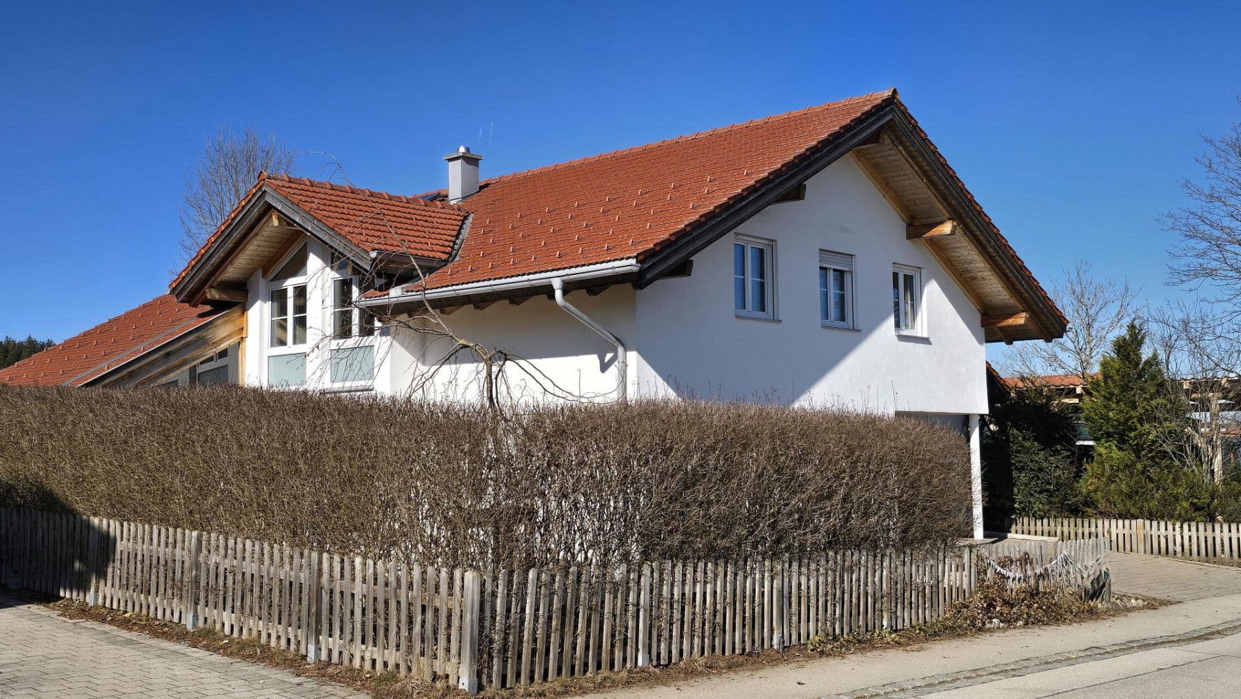 Prodej domu 179 m², pozemek 638 m², Dorfstr. 30, Marktoberdorf, Bavorsko Prodej domu 179 m², pozemek 638 m², Dorfstr. 30, Marktoberdorf, Bavorsko