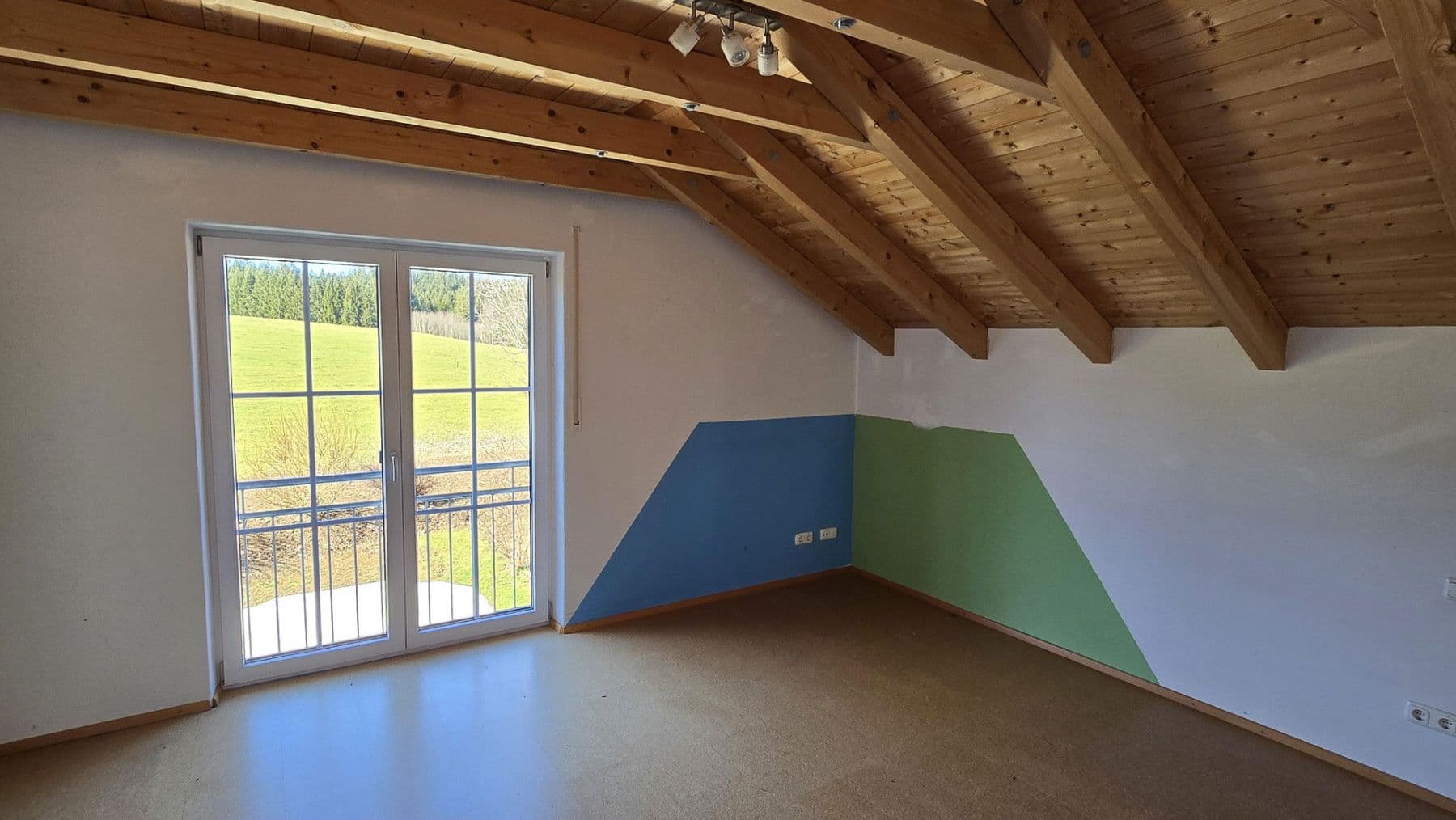 Prodej domu 179 m², pozemek 638 m², Dorfstr. 30, Marktoberdorf, Bavorsko Prodej domu 179 m², pozemek 638 m², Dorfstr. 30, Marktoberdorf, Bavorsko