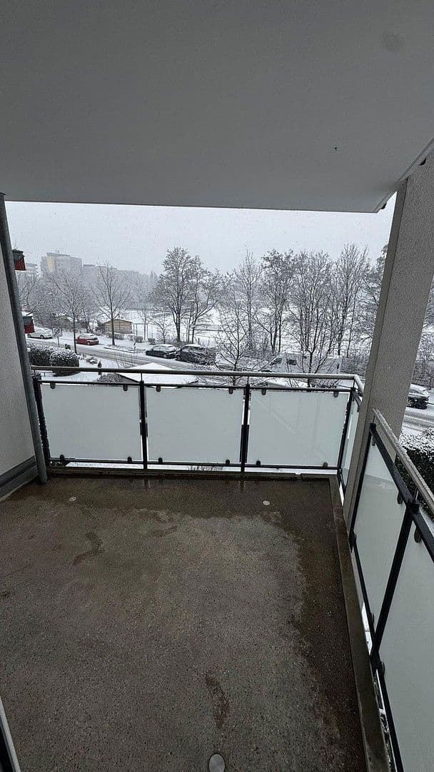 Pronájem bytu 2+1 70 m², Germering, Bavorsko Pronájem bytu 2+1 70 m², Germering, Bavorsko