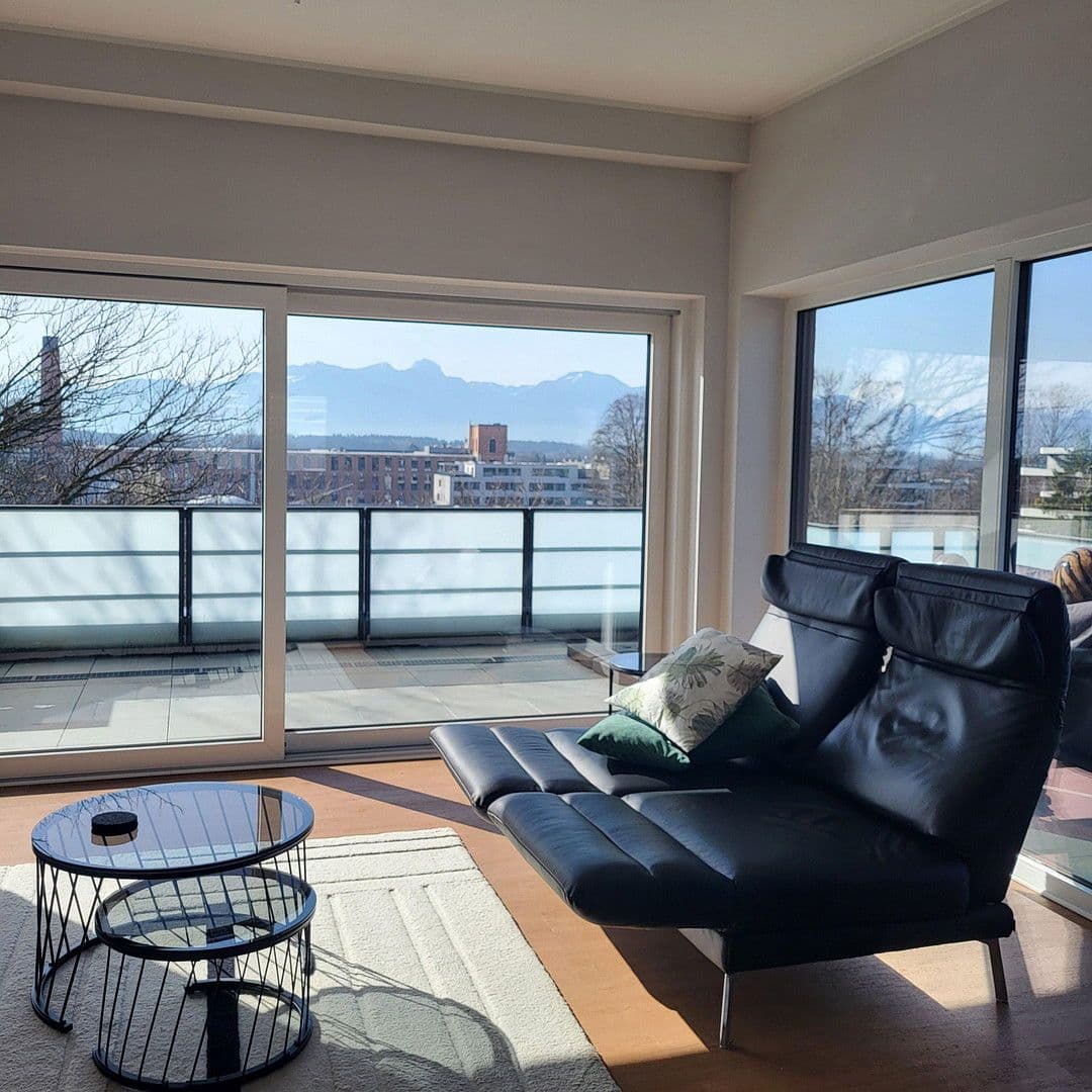 Pronájem bytu 3+1 120 m², Kolbermoor, Bavorsko Pronájem bytu 3+1 120 m², Kolbermoor, Bavorsko