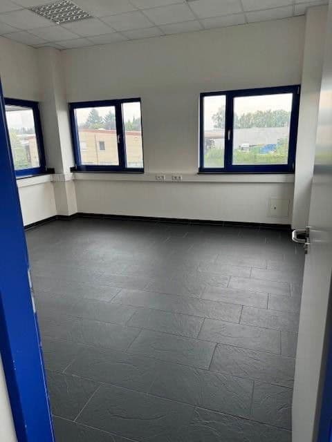 Pronájem kanceláře 69 m², Alsdorf, Severní Porýní-Vestfálsko Pronájem kanceláře 69 m², Alsdorf, Severní Porýní-Vestfálsko