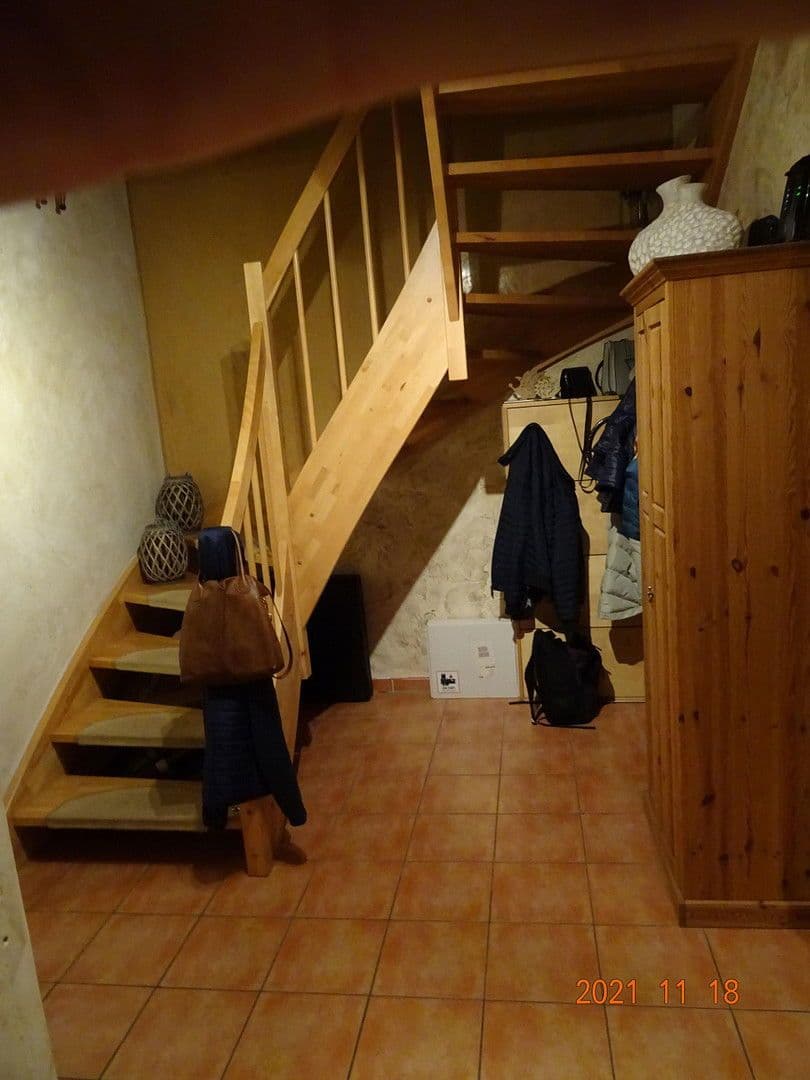 Pronájem domu 97 m², pozemek 3.700 m², An der Landwehr 31, Bielefeld an der Landwehr, Severní Porýní-Vestfálsko Pronájem domu 97 m², pozemek 3.700 m², An der Landwehr 31, Bielefeld an der Landwehr, Severní Porýní-Vestfálsko