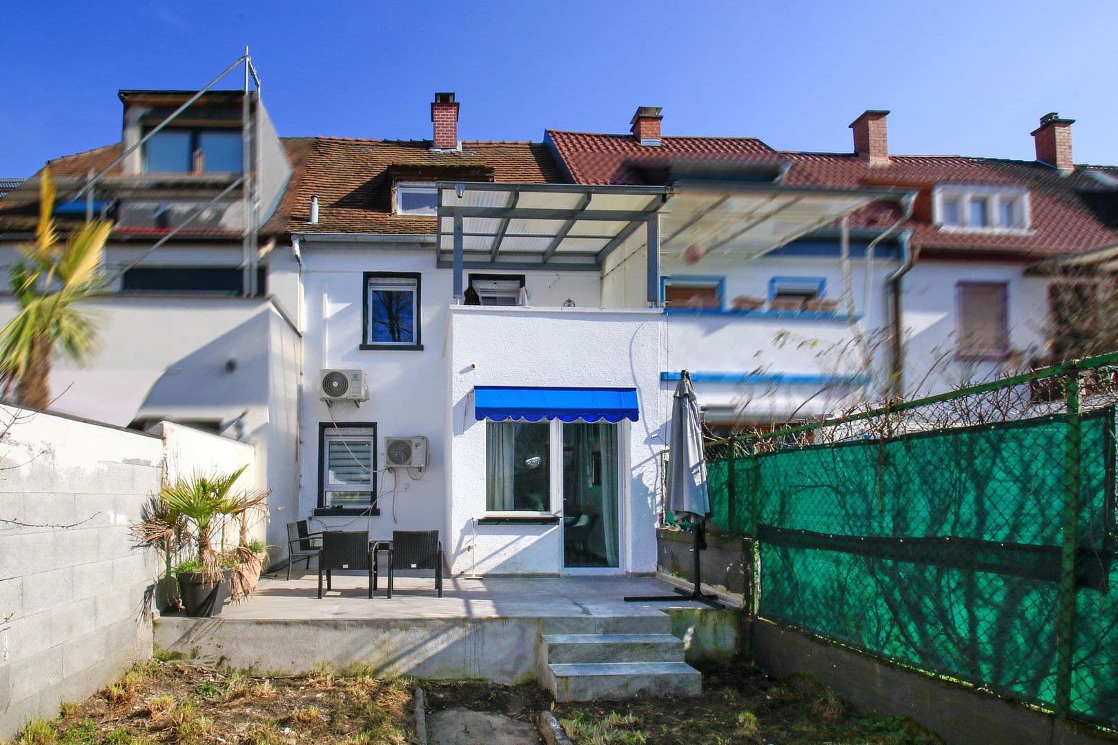 Prodej domu 110 m², pozemek 143 m², Mannheim, Bádensko-Württembersko Prodej domu 110 m², pozemek 143 m², Mannheim, Bádensko-Württembersko