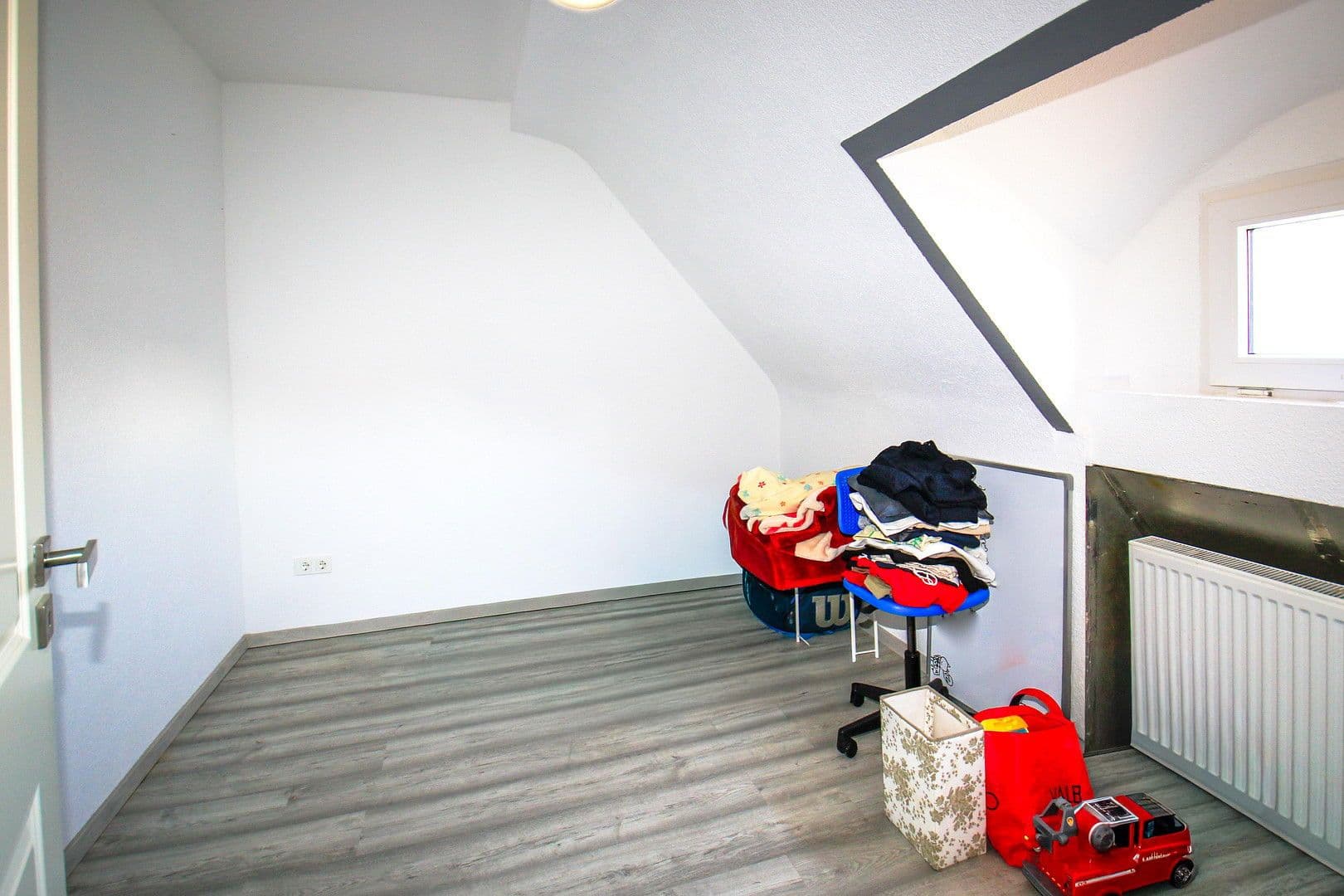 Prodej domu 110 m², pozemek 143 m², Mannheim, Bádensko-Württembersko Prodej domu 110 m², pozemek 143 m², Mannheim, Bádensko-Württembersko